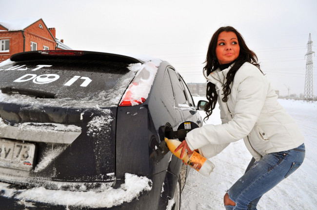 Обои картинки фото автомобили, авто, девушками