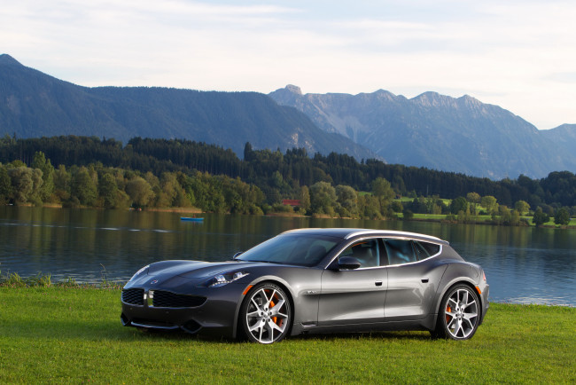 Обои картинки фото 2011 fisker surf, автомобили, fisker, река, серый, surf, побережье