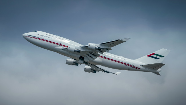 Обои картинки фото авиация, пассажирские самолёты, авиалайнер