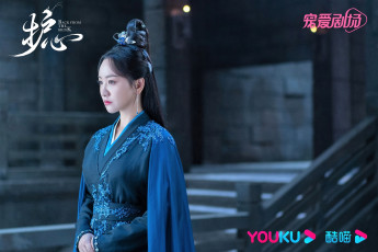 Картинка кино+фильмы back+from+the+brink девушка наряд