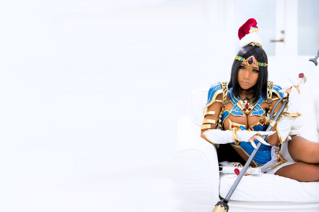 Обои картинки фото девушки, nonsummerjack, образ, косплей, наряд, украшения, посох