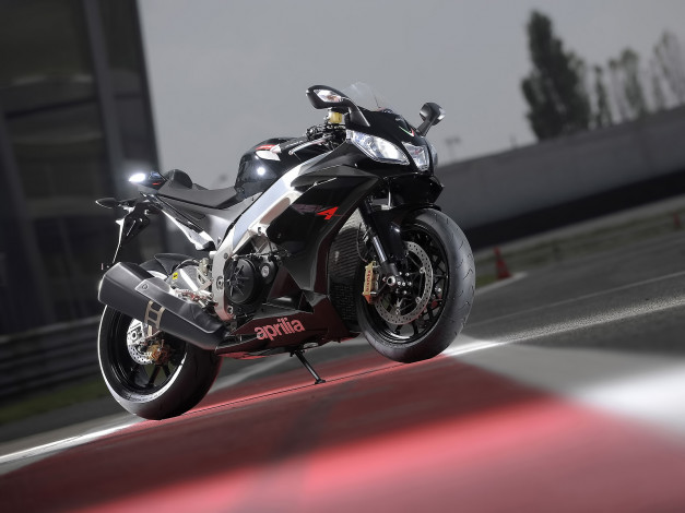 Обои картинки фото мотоциклы, aprilia