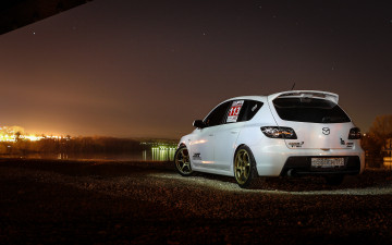 Картинка автомобили mazda 3