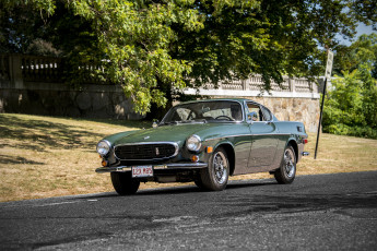 обоя volvo p1800, автомобили, volvo, автошоу, выставка, автопробег