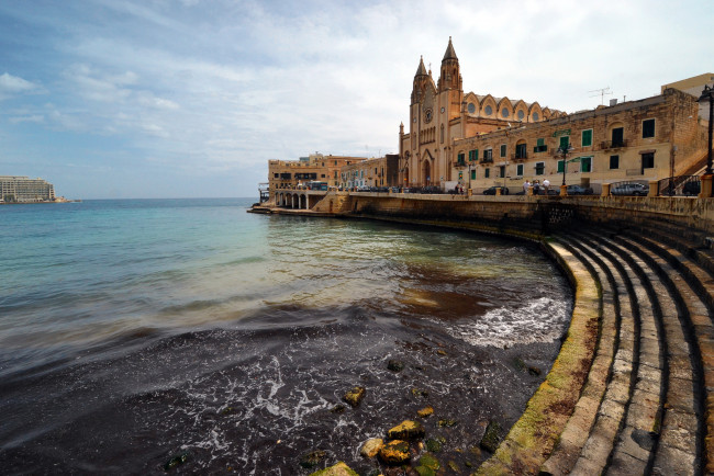 Обои картинки фото сент-джулианс мальта, города, - улицы,  площади,  набережные, сент-джулианс, набережная, дома, мальта