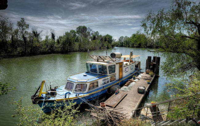 Обои картинки фото корабли, катера, лес, река, катер