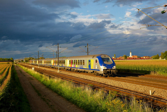 Обои картинки фото техника, поезда, локомотив, рельсы, состав, дорога, железная