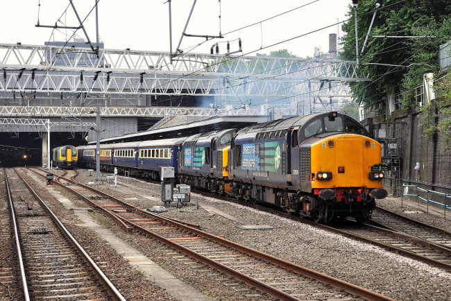 Обои картинки фото техника, поезда, железная, состав, локомотив, рельсы, дорога