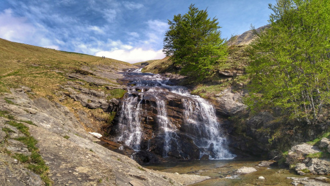 Обои картинки фото природа, водопады, водопад, река, лес