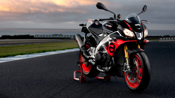 Картинка 2019+aprilia+tuono+v4+1100+factory мотоциклы aprilia трек v4 вечер 2019 1100 factory tuono