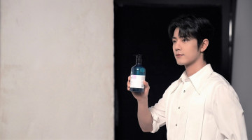 Картинка мужчины xiao+zhan актер рубашка флакон