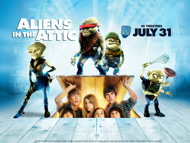 Обои картинки фото aliens, in, the, attic, кино, фильмы