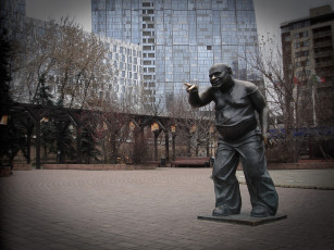 Картинка города памятники скульптуры арт объекты доцент