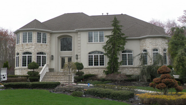 Обои картинки фото города, здания, дома, эркер