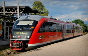 Картинка техника поезда состав локомотив рельсы дорога железная