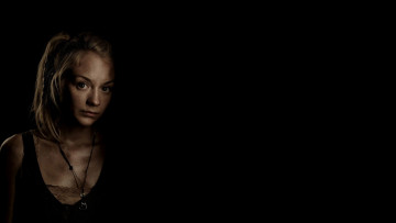 Картинка кино+фильмы the+walking+dead фон взгляд девушка beth greene