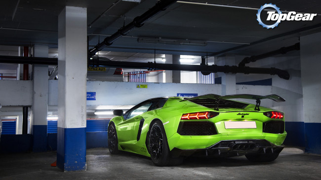 Обои картинки фото кино фильмы, top gear, автомобиль, гараж