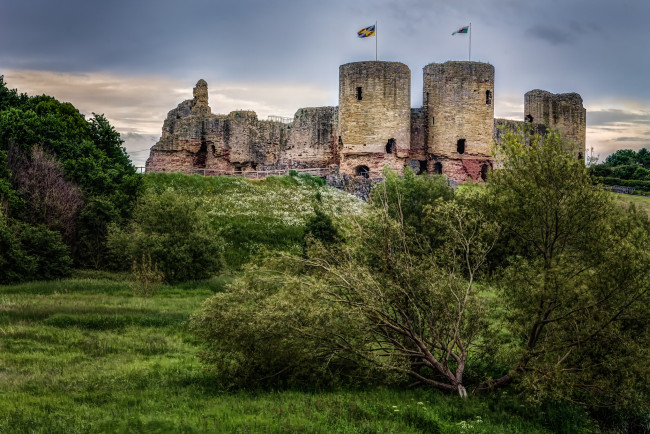 Обои картинки фото rhuddlan castle,  wales, города, замки англии, замок