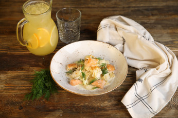 Картинка еда рыба +морепродукты +суши +роллы соус второе блюдо спагетти