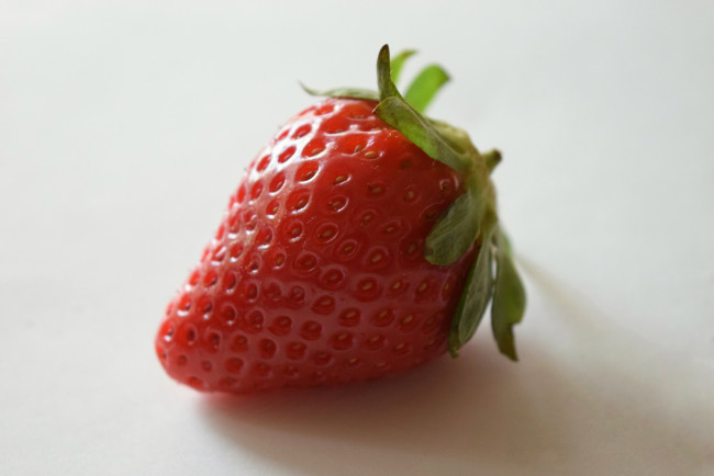 Обои картинки фото еда, клубника,  земляника, ягоды