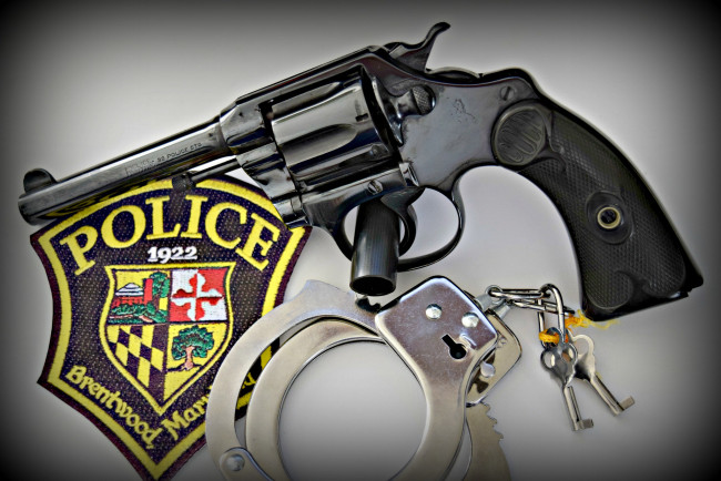 Обои картинки фото 1922 colt police positive 32 cal, оружие, револьверы, ствол