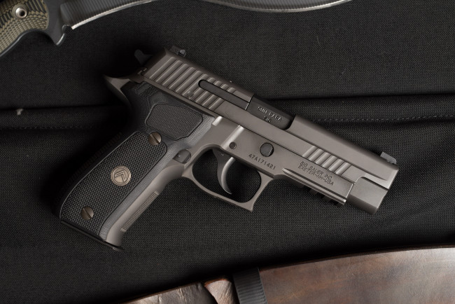 Обои картинки фото sig legion, оружие, пистолеты, ствол