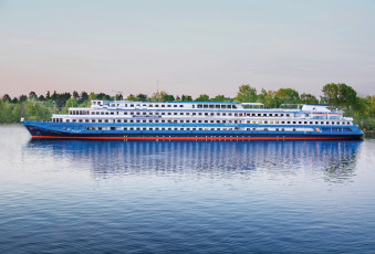 Картинка лунная+соната корабли теплоходы круиз река теплоход корабль лунная соната