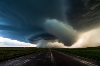 Картинка природа стихия дорога ураган