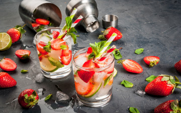Картинка еда напитки +коктейль мята клубника лайм шейкер бокалы листья