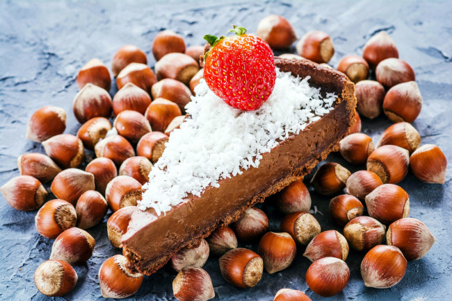 Обои картинки фото еда, пирожные,  кексы,  печенье, пирожное, орехи