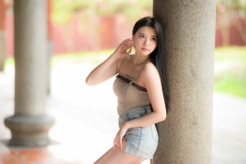 Картинка девушки -+азиатки девушка