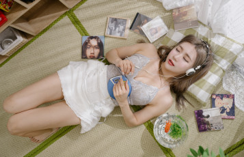 Картинка девушки -+азиатки девушка