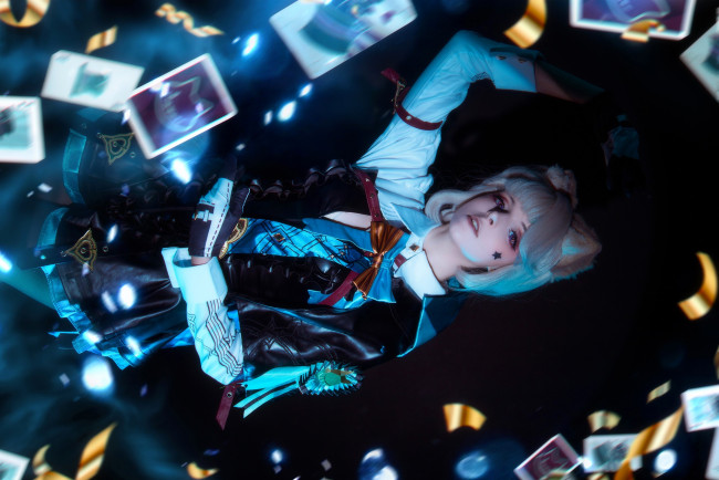 Обои картинки фото девушки, mari aisu, образ, косплей, наряд, костюм, карты