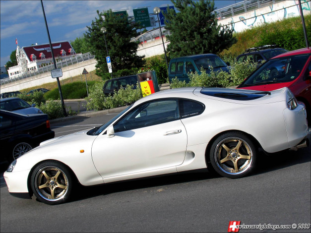 Обои картинки фото автомобили, toyota