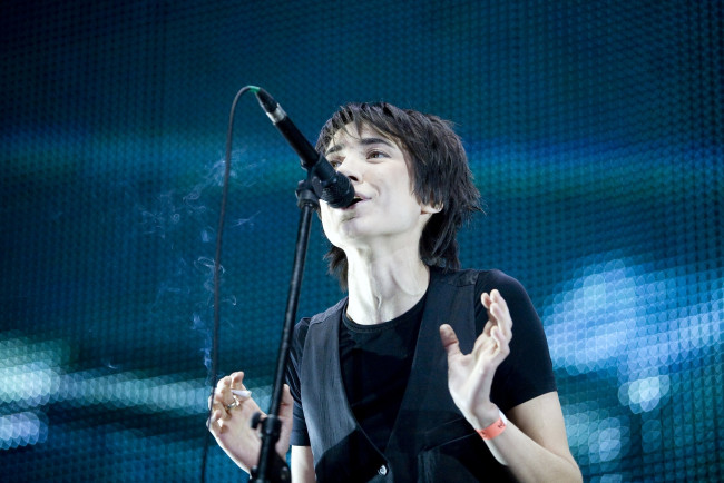 Обои картинки фото музыка, земфира, певица, русский, рок