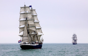 Картинка корабли парусники xxx флаг паруса