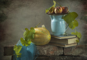 Картинка еда натюрморт персики дыня книги