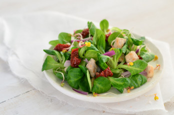 Картинка еда салаты +закуски салат овощи мясо лук