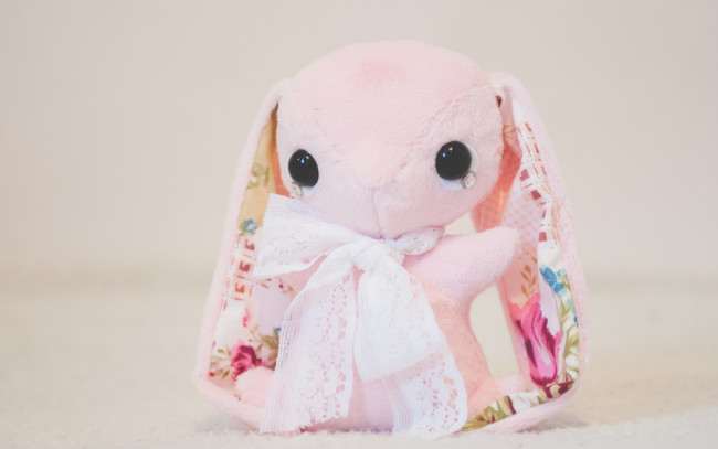 Обои картинки фото разное, игрушки, кролик, плюшевая, игрушка