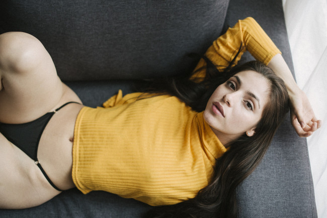 Обои картинки фото девушка, девушки, -unsort , брюнетки, темноволосые, модель