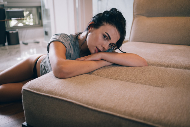 Обои картинки фото девушка, девушки, -unsort , брюнетки, темноволосые, модель