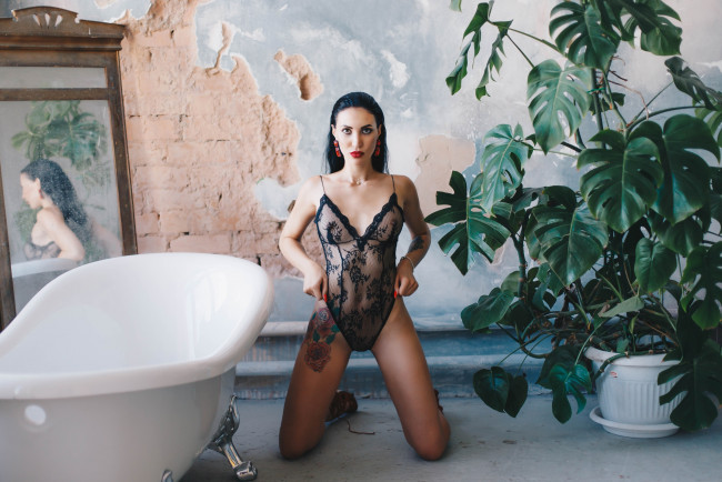 Обои картинки фото девушка, девушки, -unsort , брюнетки, темноволосые, модель