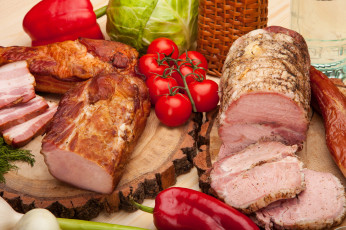 Картинка еда колбасные+изделия перец помидоры копчености