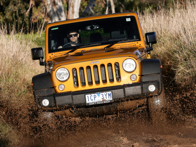 Обои картинки фото автомобили, jeep, 2014г, jk, unlimited, rubicon, x, au-spec, wrangler, желтый