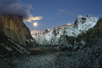 Картинка природа горы лес ущелье