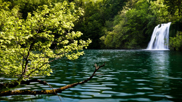 Картинка природа водопады озеро водопад