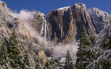 Картинка природа водопады горы река водопад