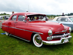 Картинка автомобили выставки+и+уличные+фото классика