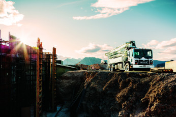 Картинка автомобили mack