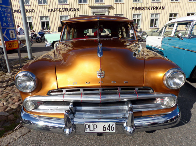 Обои картинки фото автомобили, выставки и уличные фото, dodge